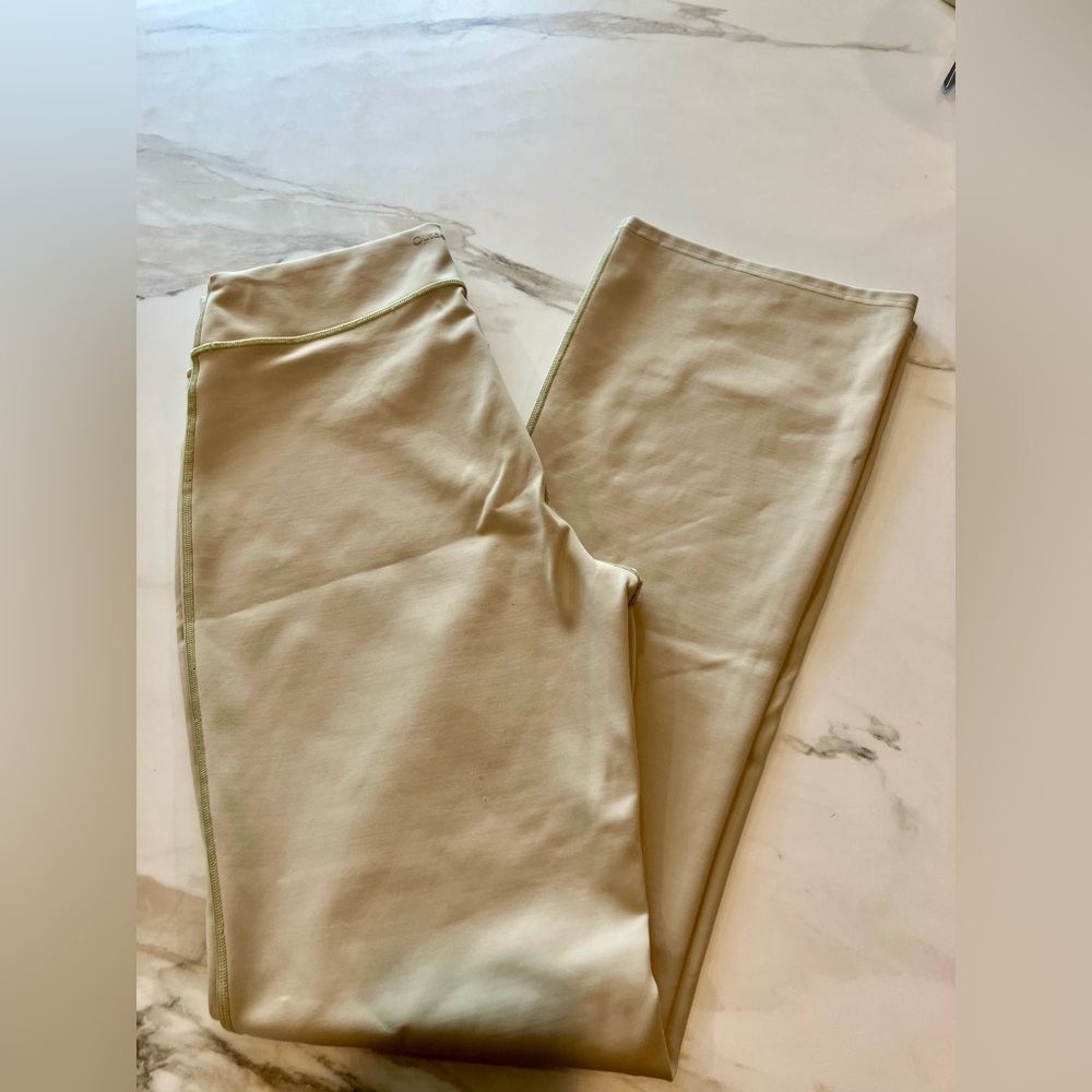 Outdoor Voices Leggings